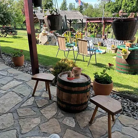 Casa de Férias Dolina Mira *