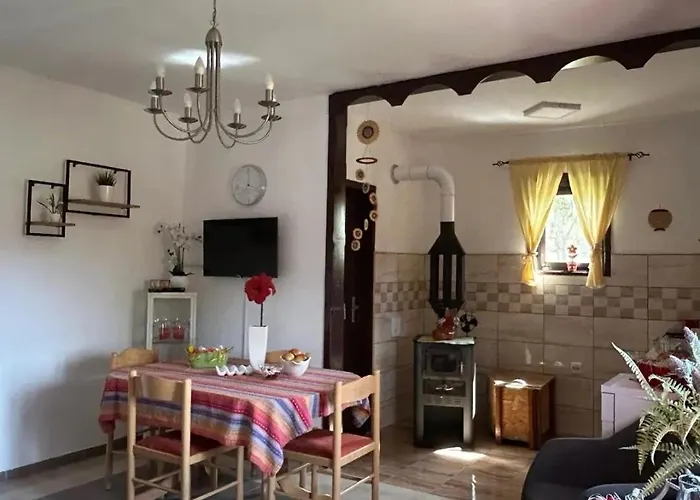 Dolina Mira Дом отдыха Knic